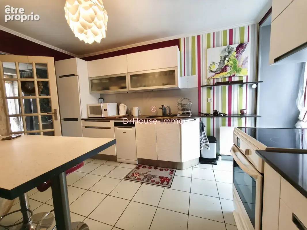 Maison 8 pièces 250 m² à vendre à Perigueux (24000) - photo 4