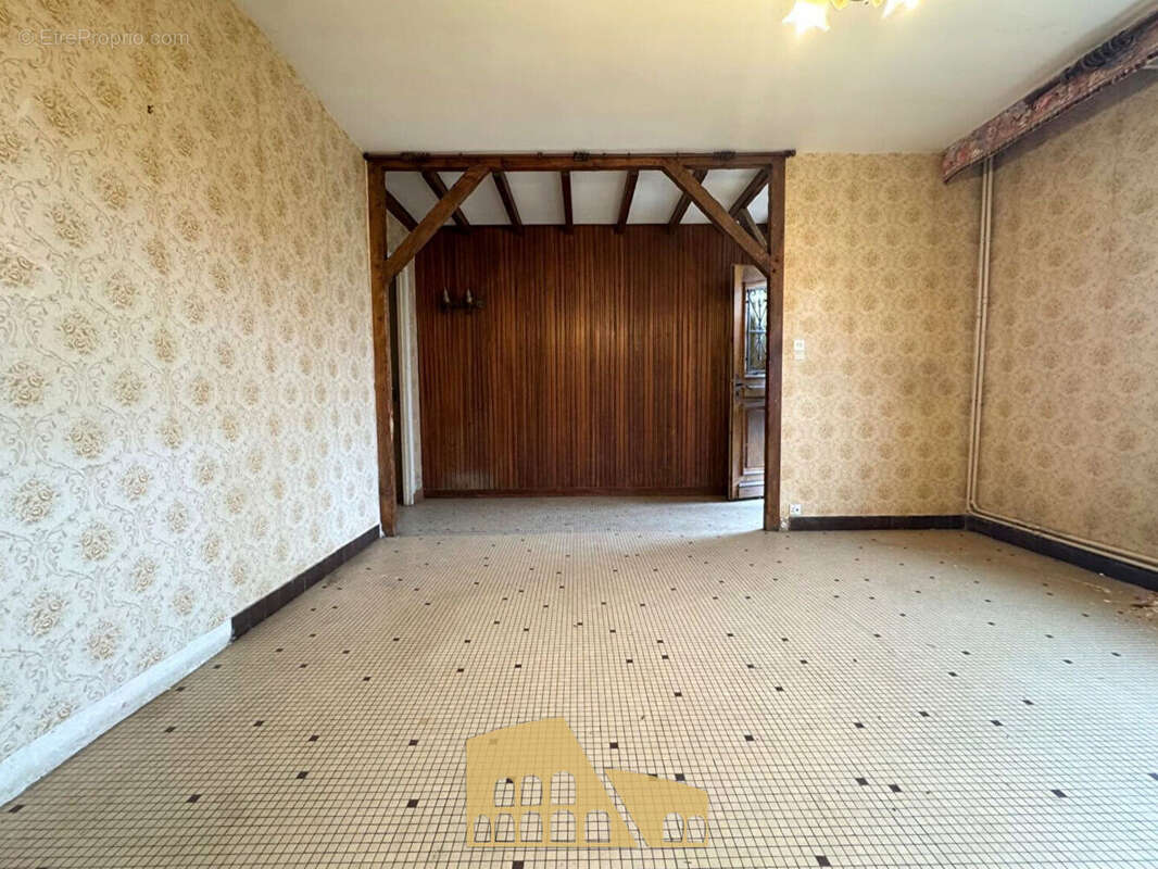 Maison à BOUCHEMAINE