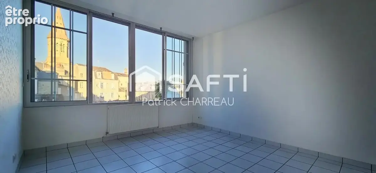 Photo 1 - Appartement à BRIVE-LA-GAILLARDE