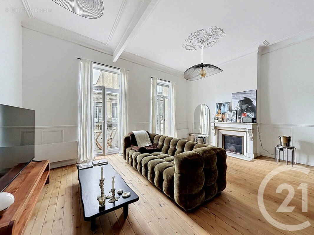 Appartement à BORDEAUX