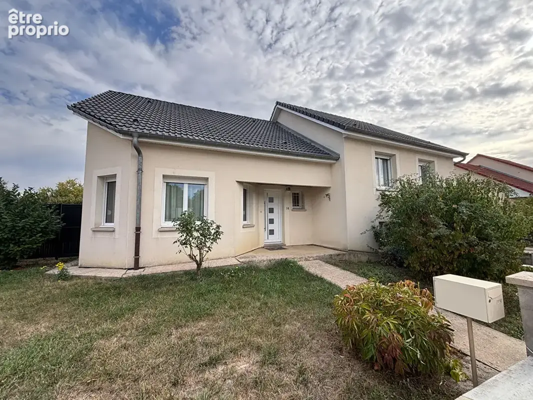 Photo Maison à Guenange au prix de 398 000€