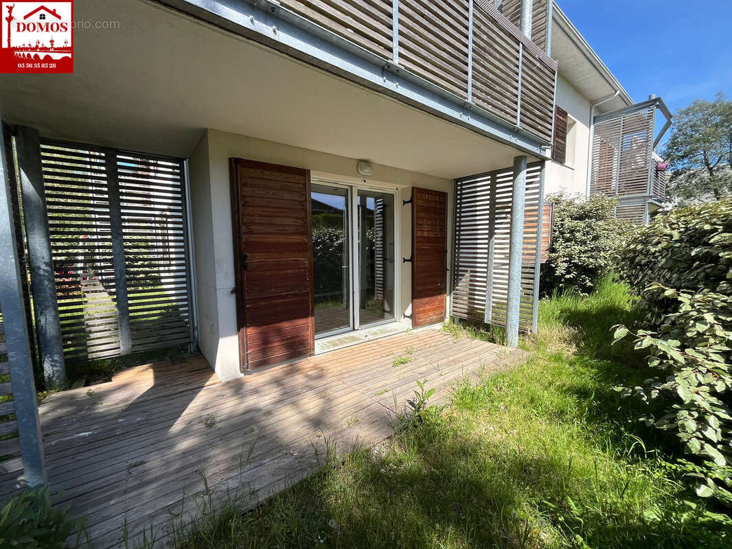 Appartement à PAREMPUYRE