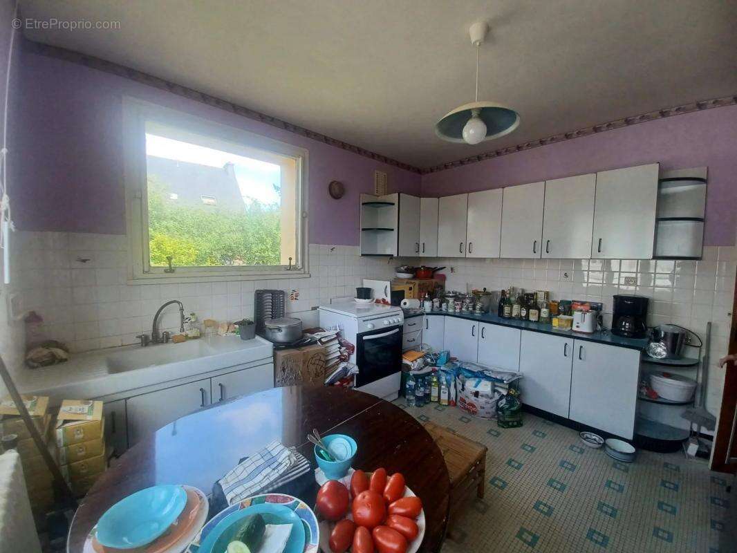 Maison à CARHAIX-PLOUGUER