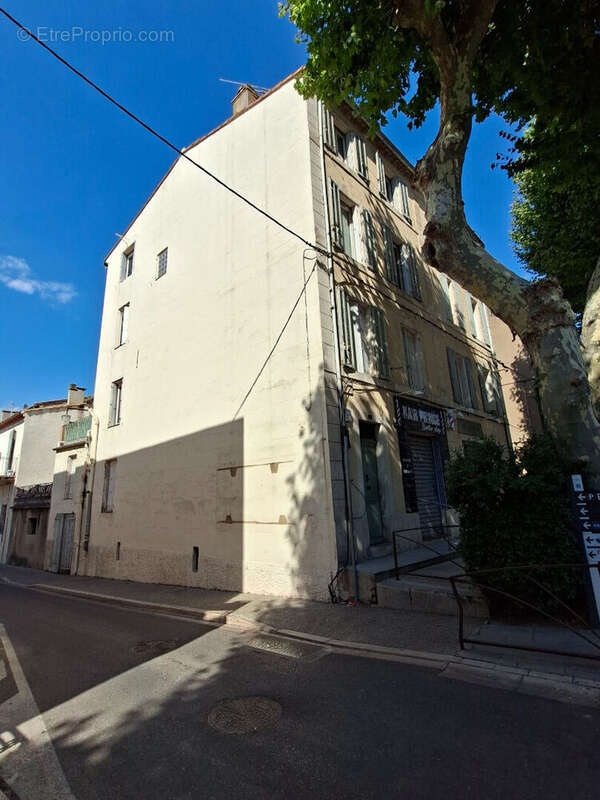 Immeuble de rapport Trets - photo 2