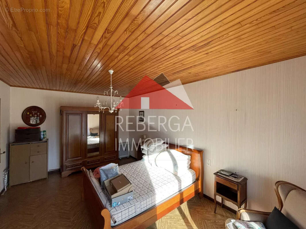 Maison à SAINT-AMANS-SOULT