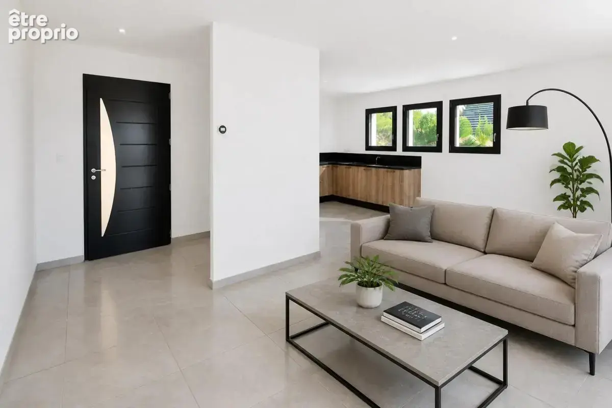 Maison de construction récente de plain-pied, 5 pièces de 135 m² à Tauves - photo 7
