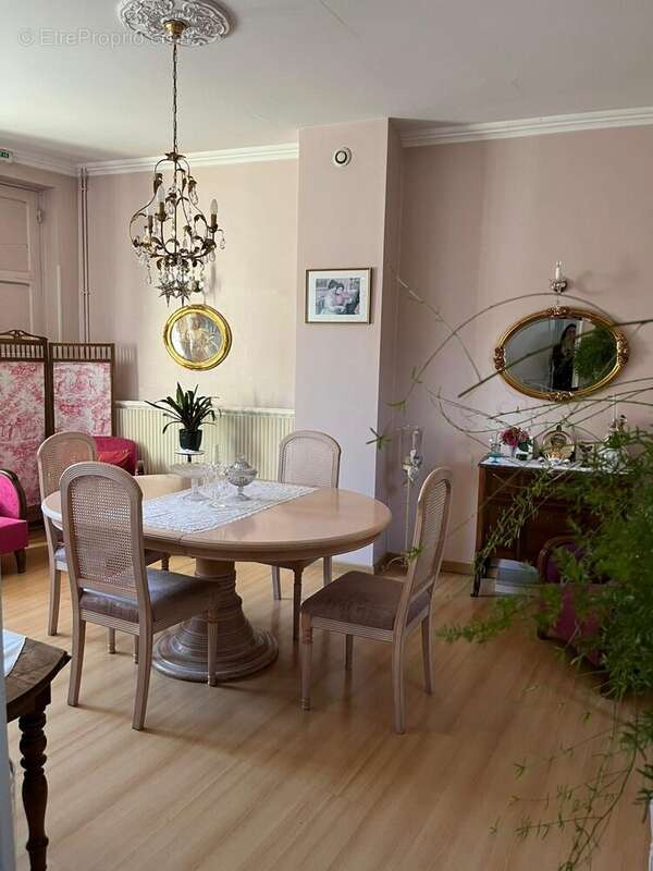 Maison à ISSIGEAC