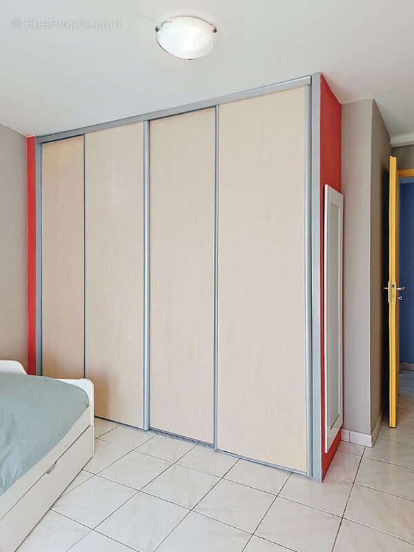 Appartement Nimes 4 pièce(s) 107.165 m2 - photo 14