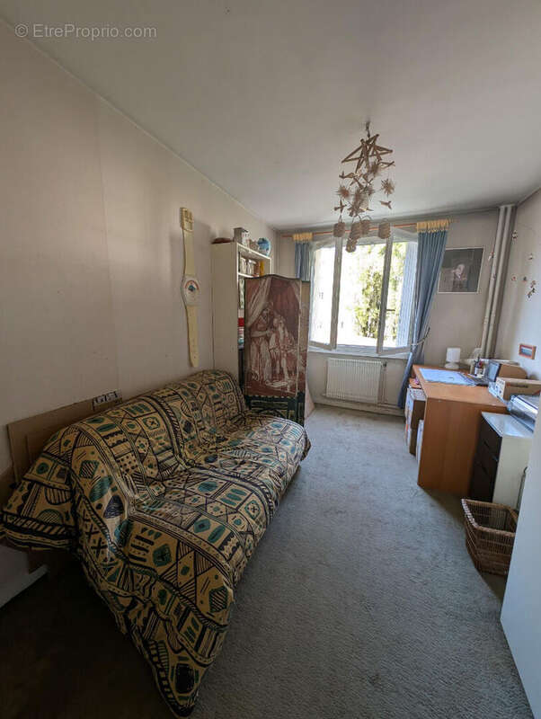 Appartement à PARIS-20E