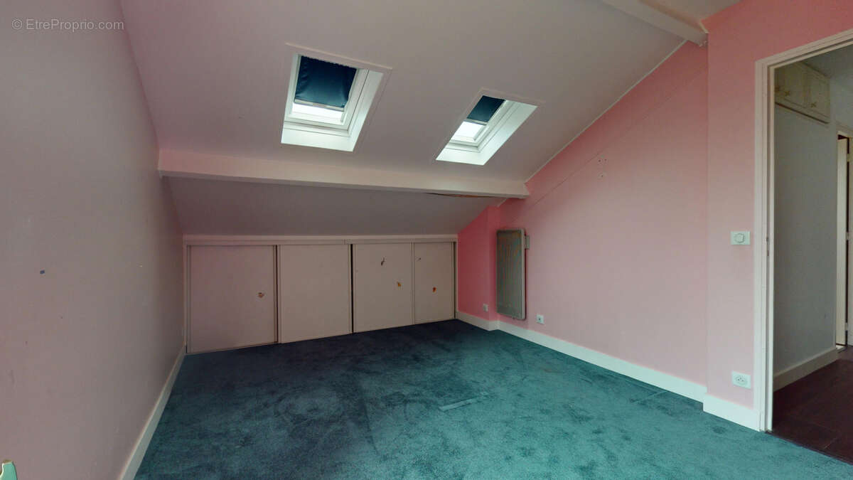 Maison à MONTIGNY-LES-CORMEILLES