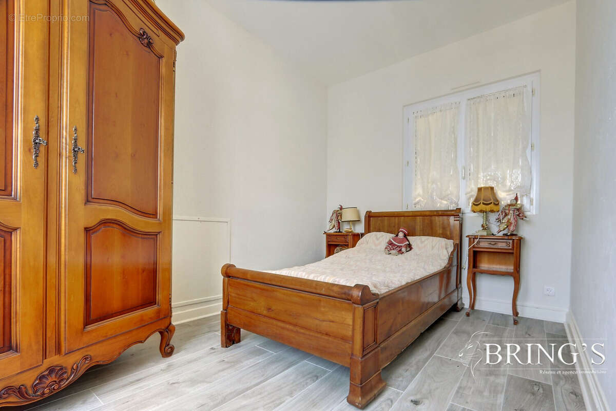 Chambre étage - Maison à FONDETTES