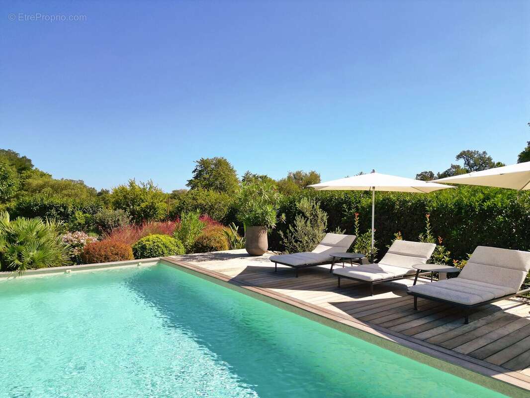 Maison à PORTO-VECCHIO