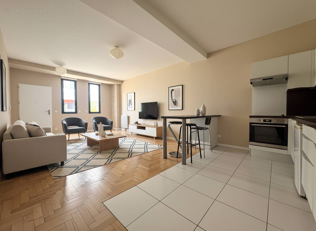 Appartement à BORDEAUX