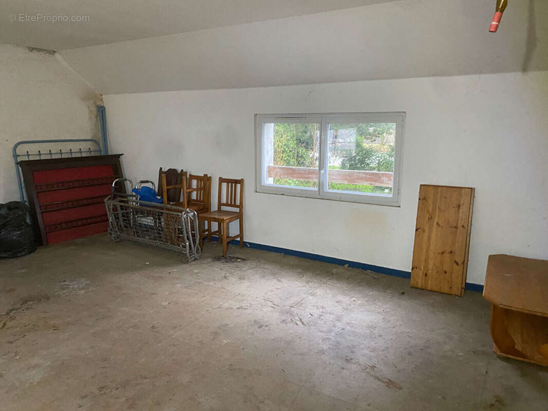 Maison à PLOUNEOUR-MENEZ