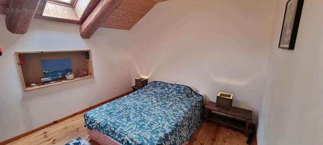 Maison à LE CHAMBON-SUR-LIGNON