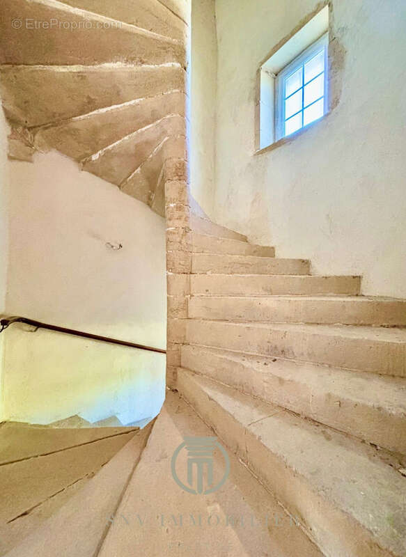 Maison à PARAY-LE-MONIAL