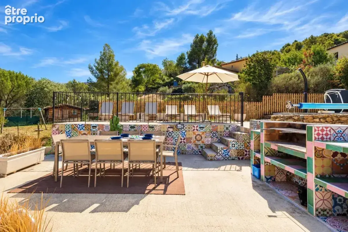 Villa avec piscine et vue dégagée, à 900 m du centre de Roquebrun - photo 4