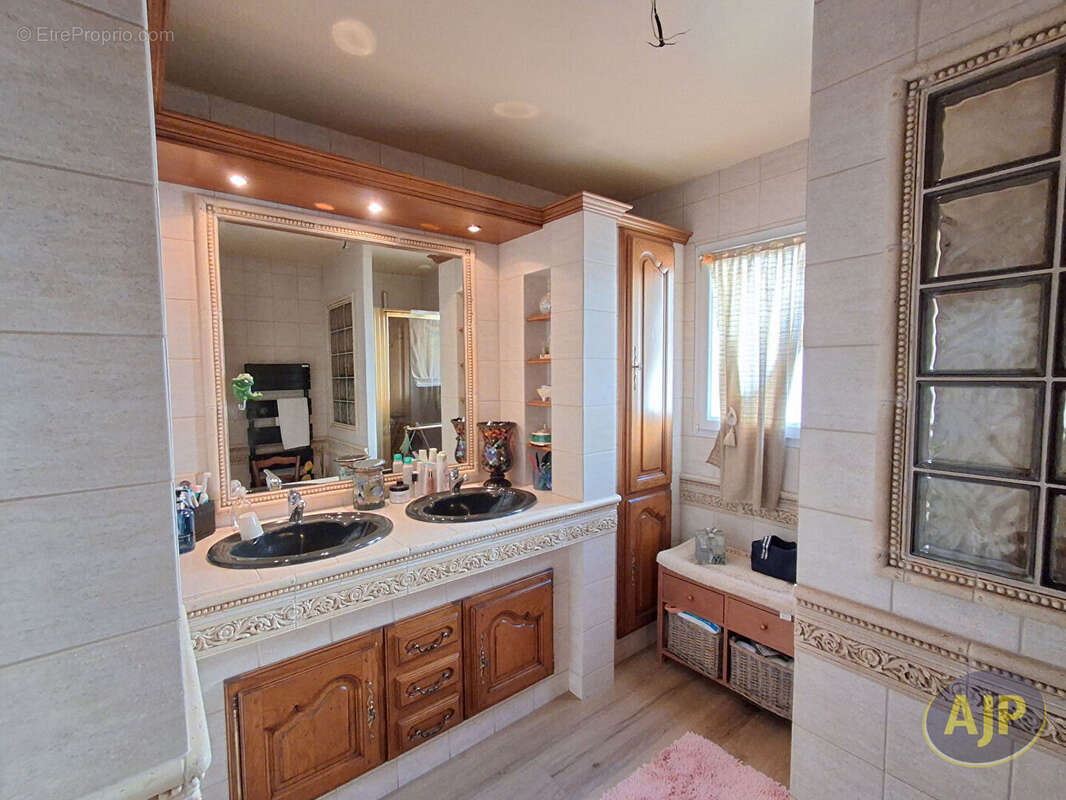 Maison à LA ROCHE-SUR-YON