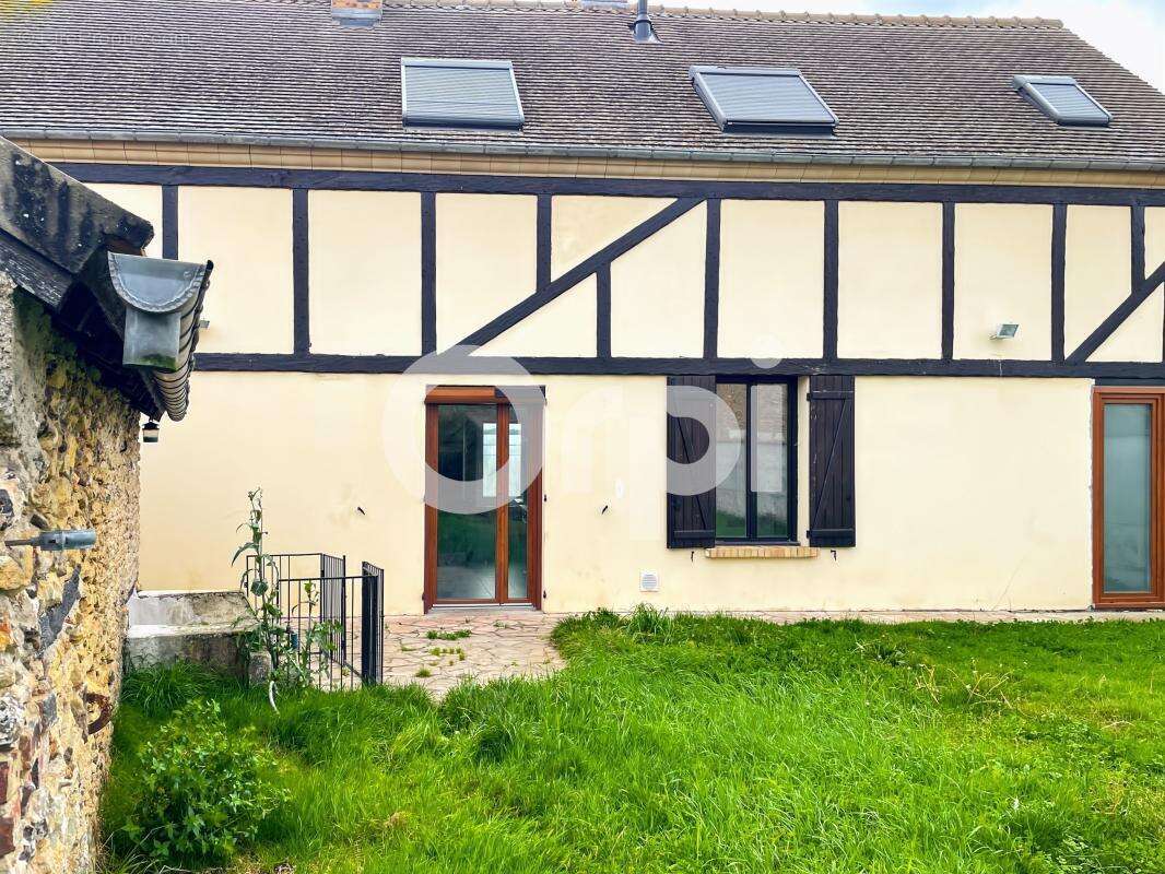 Maison à PACY-SUR-EURE