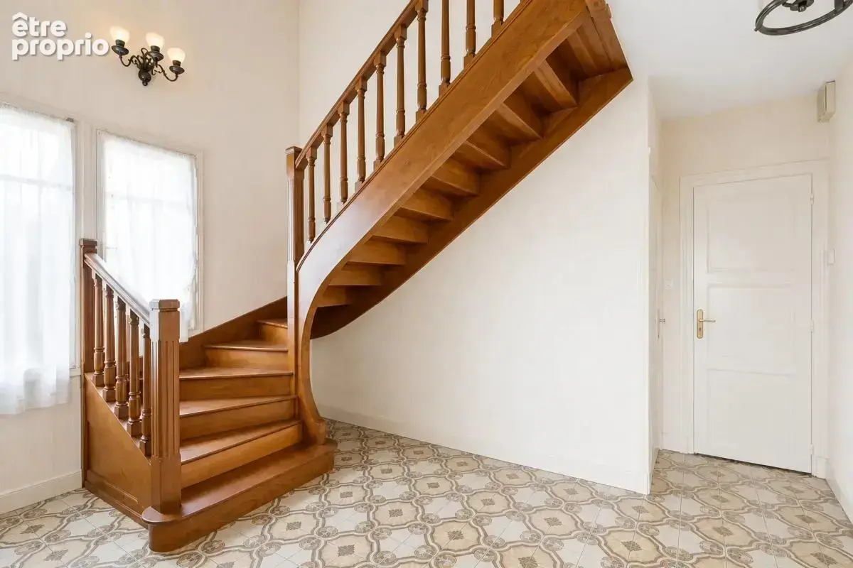 Maison de 195m² en vente à Poitiers Dunes/Dolmen - photo 15