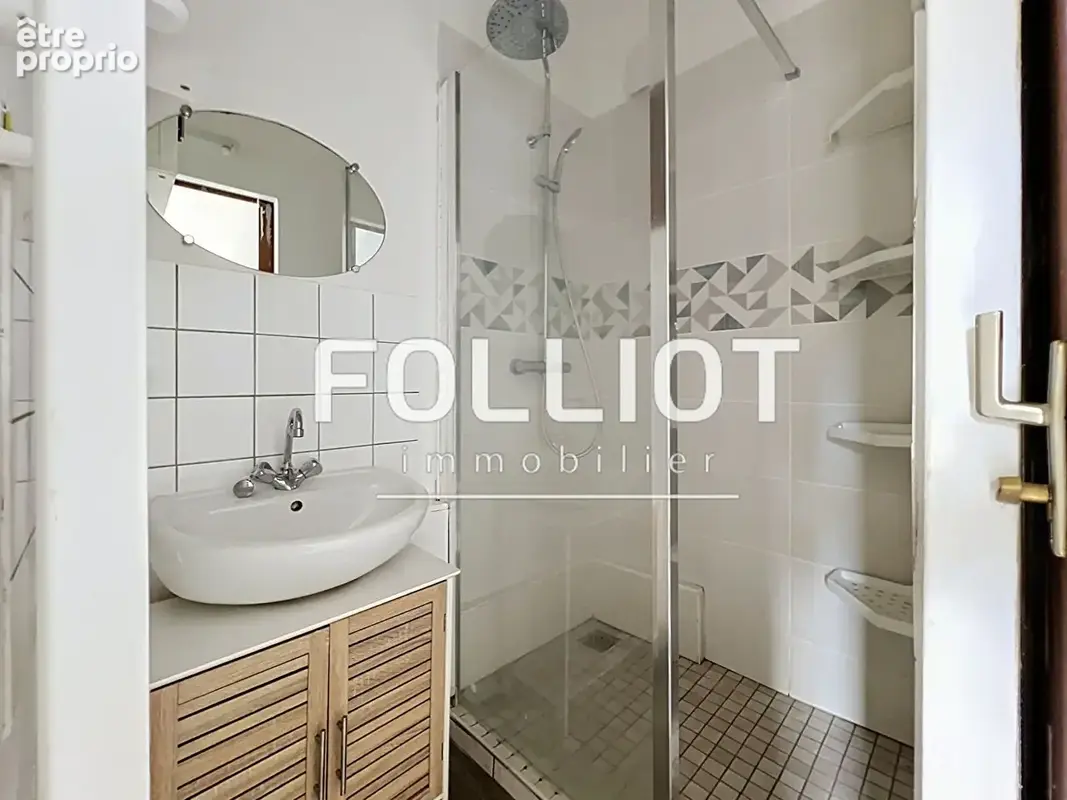 A VENDRE Appartement Fougères 2 pièces 32.50 m² - photo 5