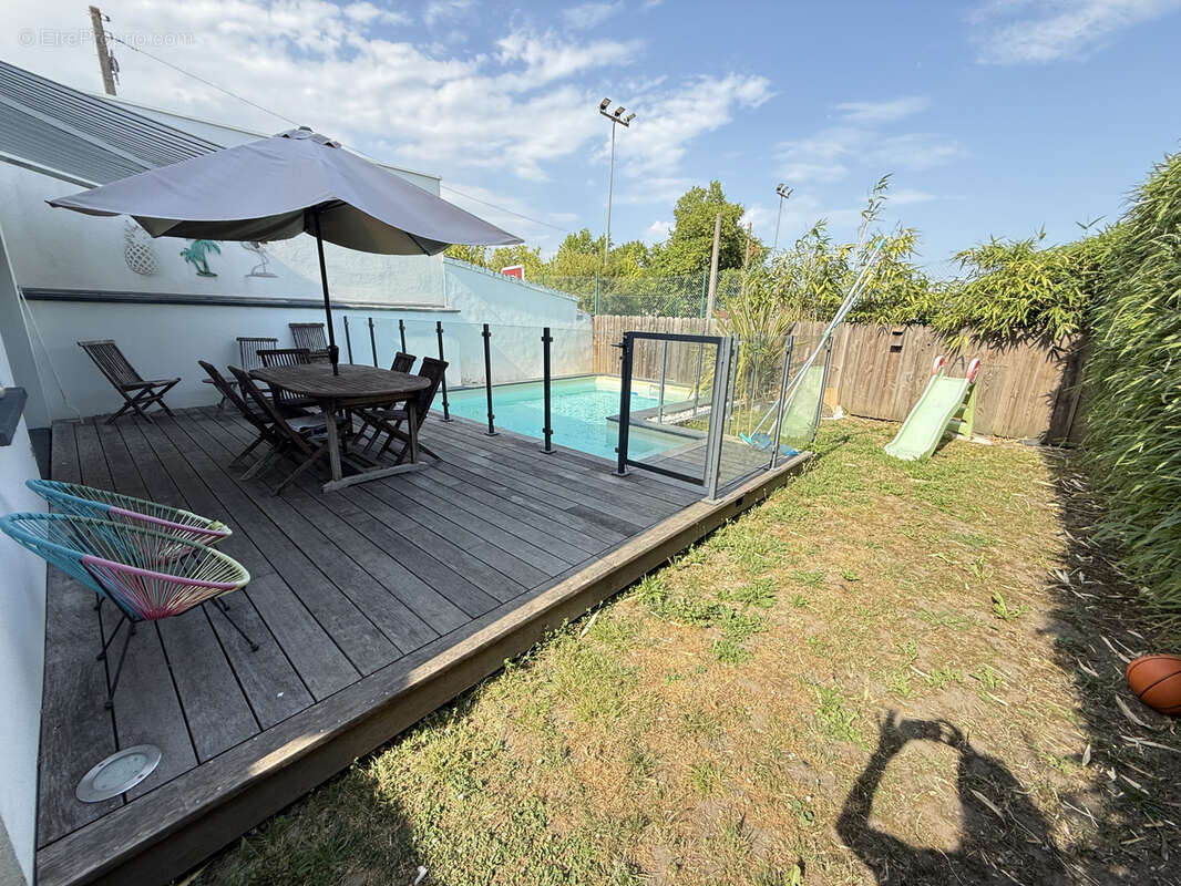 Maison à LE BOUSCAT