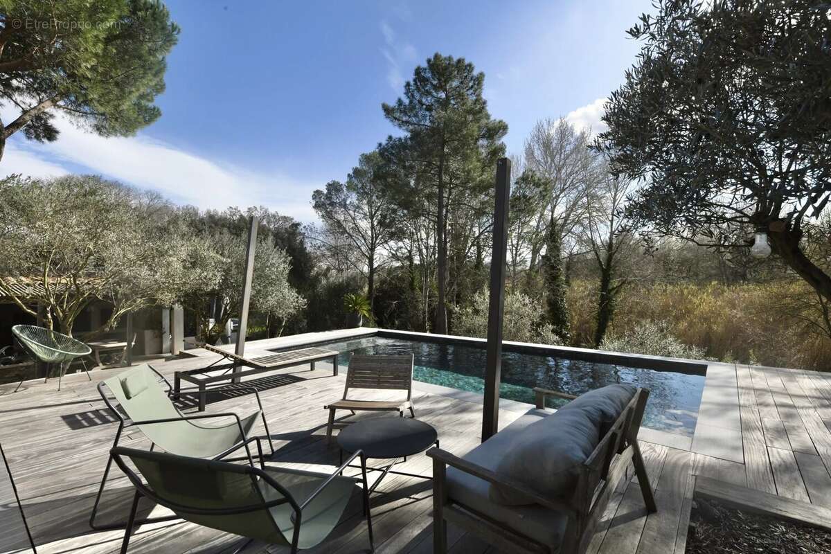 Maison à UZES