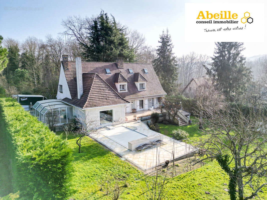 Maison à SAINT-CHERON