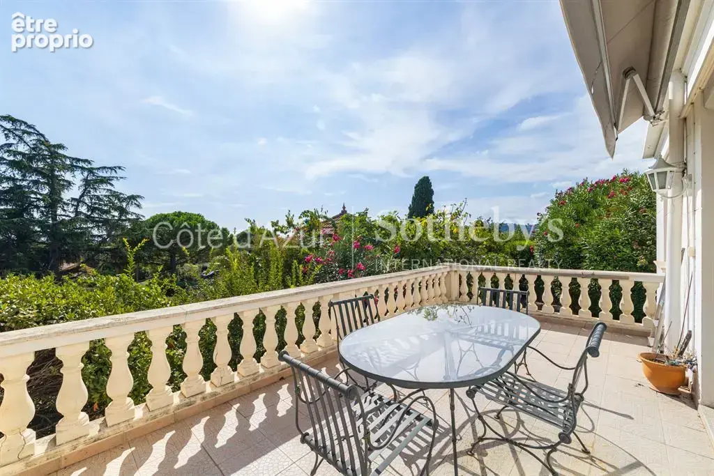 Nice Gairaut, villa de caractère avec piscine au domaine du Château d’Azur - photo 13