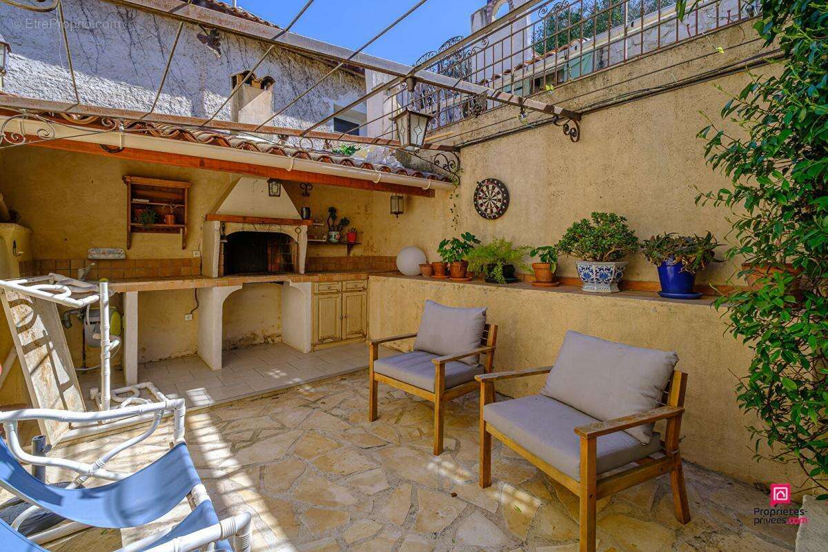 Maison à MARSEILLE-11E