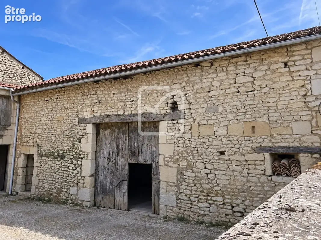 Maison en pierre - dependances - photo 12