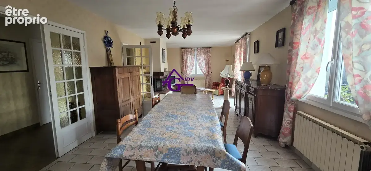 Maison 5 pièces 136 m² à vendre à Quins (12800) - photo 3