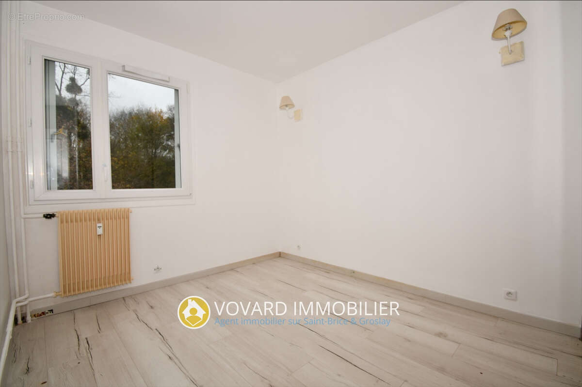 Appartement à SAINT-BRICE-SOUS-FORET