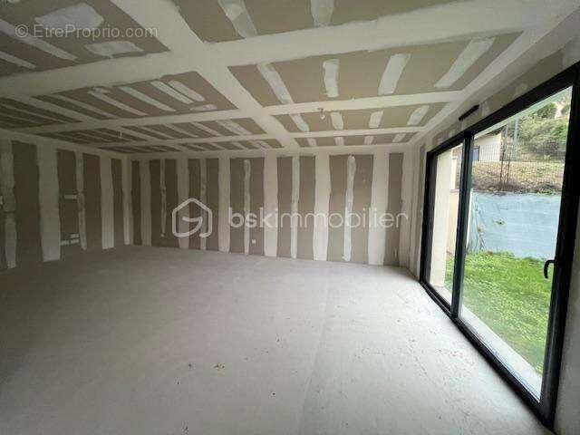 Maison à AMFREVILLE-LA-MI-VOIE