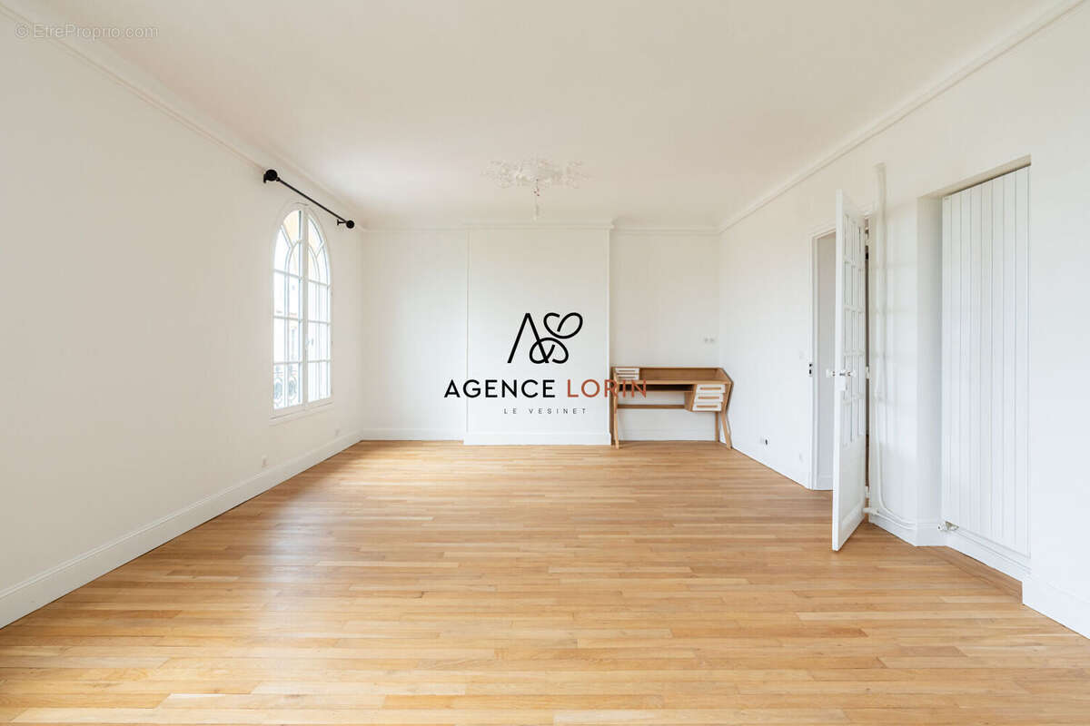 Appartement Le Vésinet - 114 m² - 5 pièces - photo 8