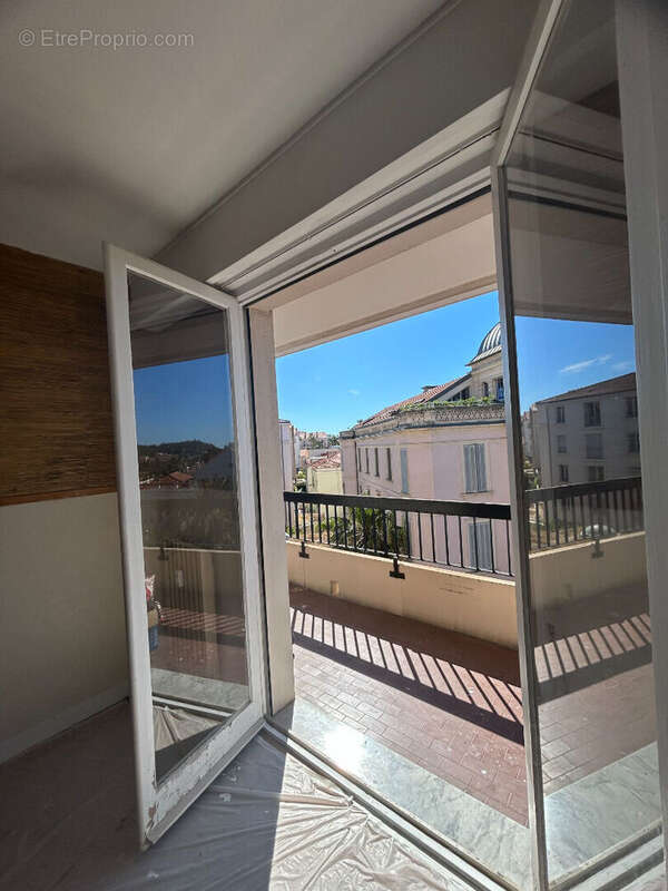 Appartement à HYERES
