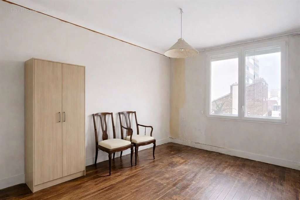 Appartement à PARIS-15E