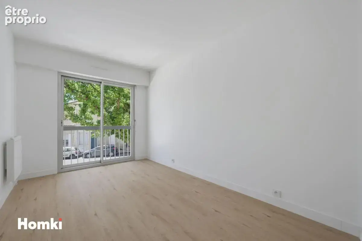 T3 rénové de 67 m² - photo 8