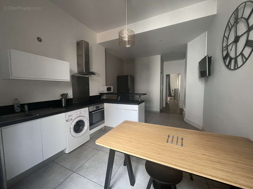 Appartement à SAINT-ETIENNE