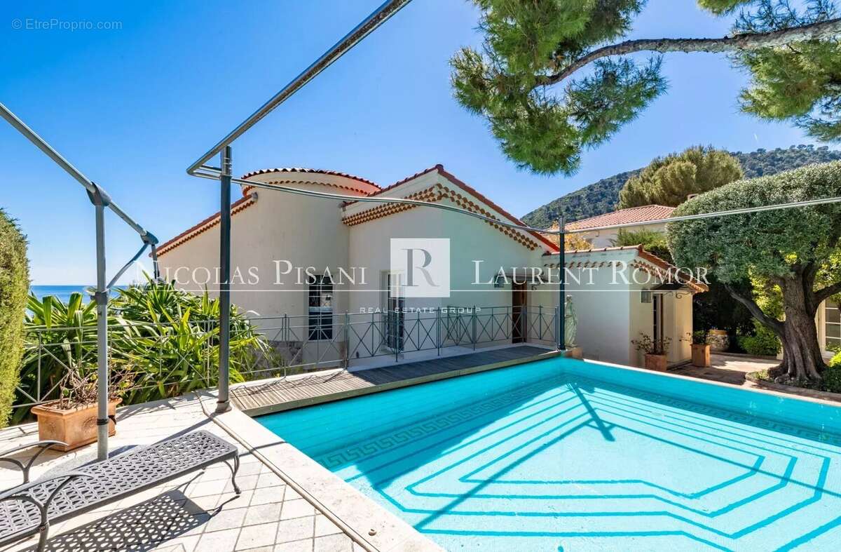 Maison à EZE