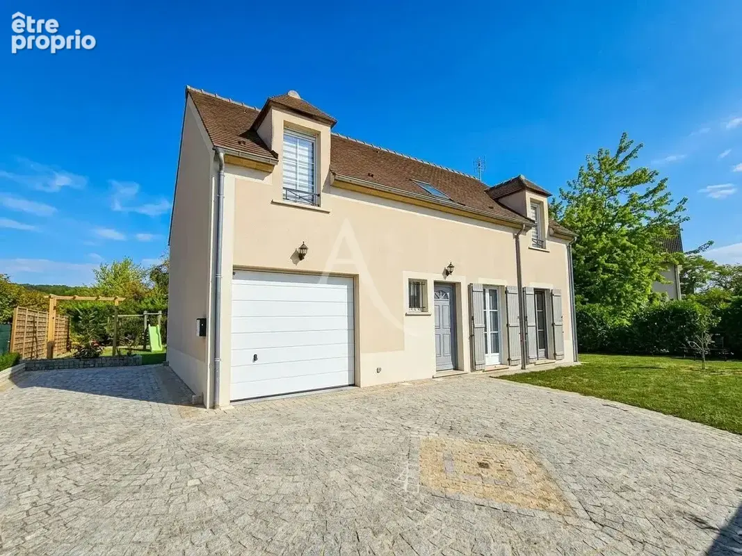 MARINES  Maison de 2014 clé en main, 111 m² habitables - photo 1