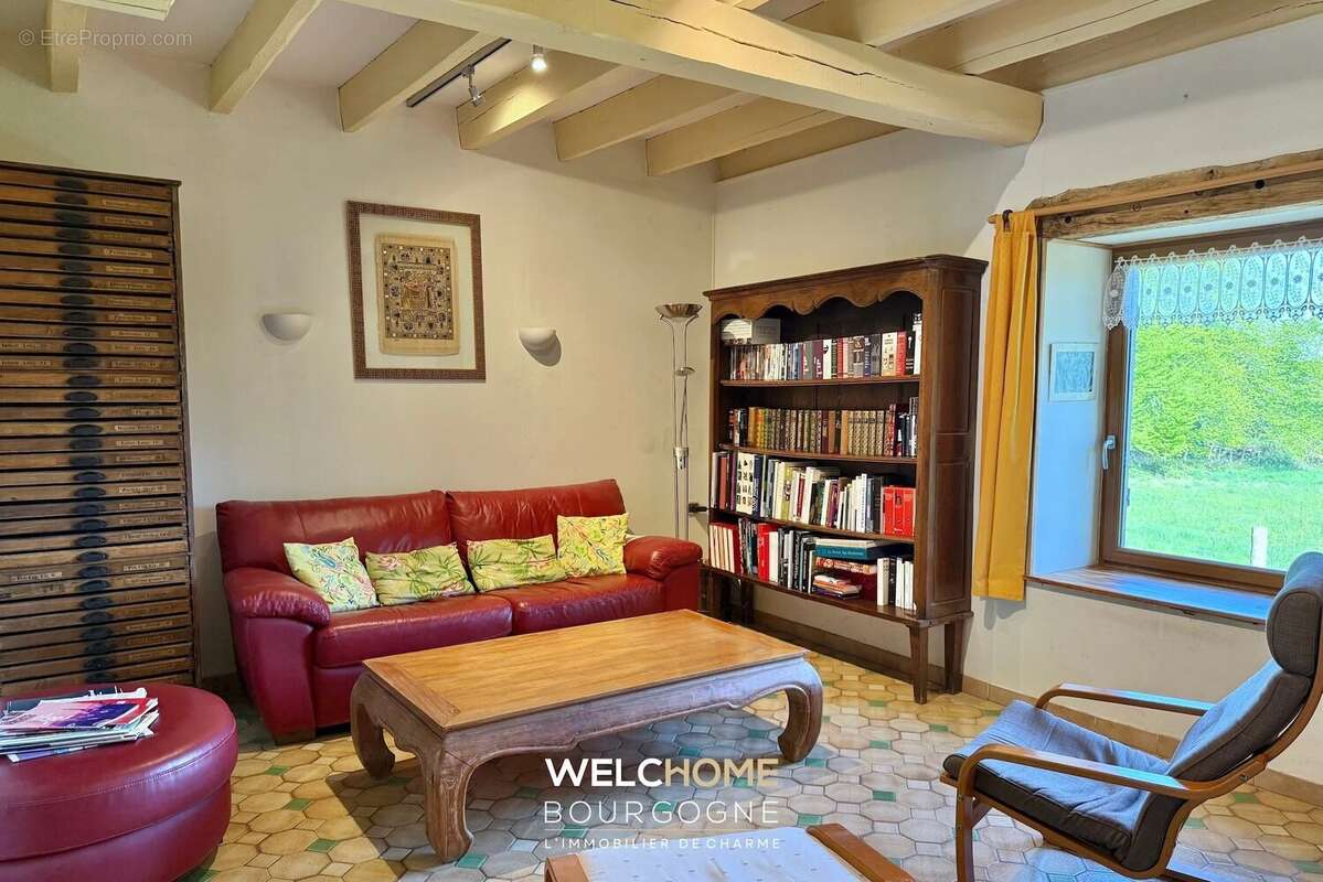 Maison à MONT-SAINT-VINCENT