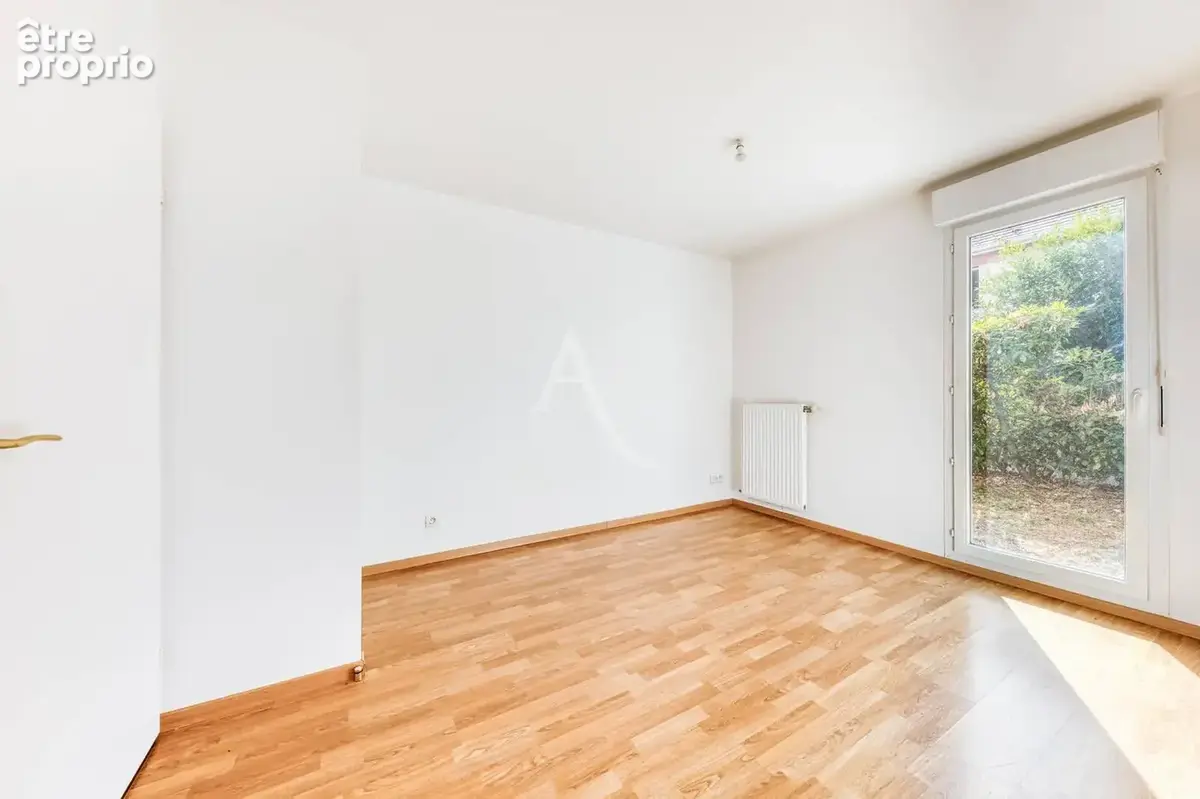 Appartement Gretz-armainvilliers 2 pièce(s) 40 m2 - photo 4