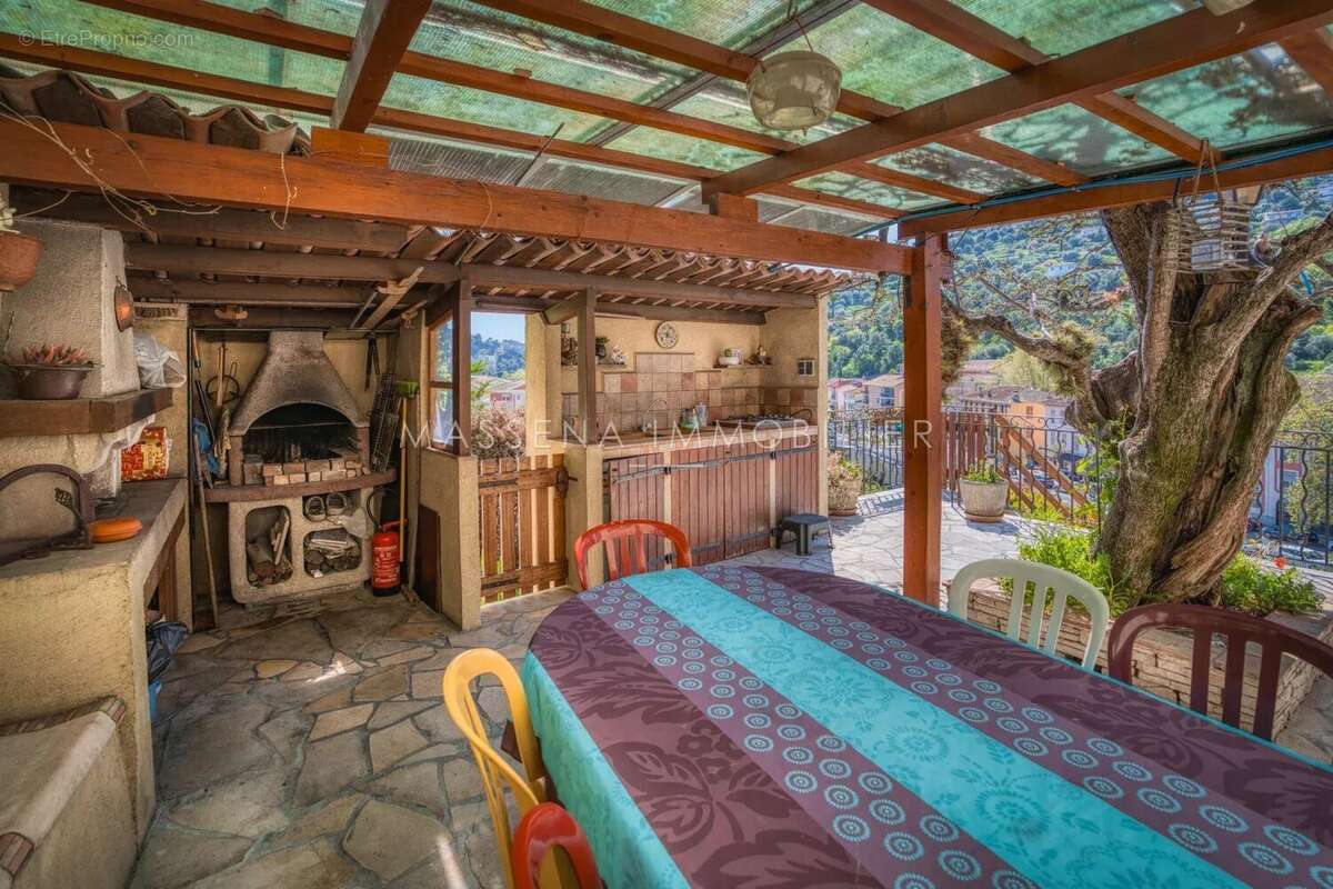 Maison à SAINT-ANDRE-DE-LA-ROCHE