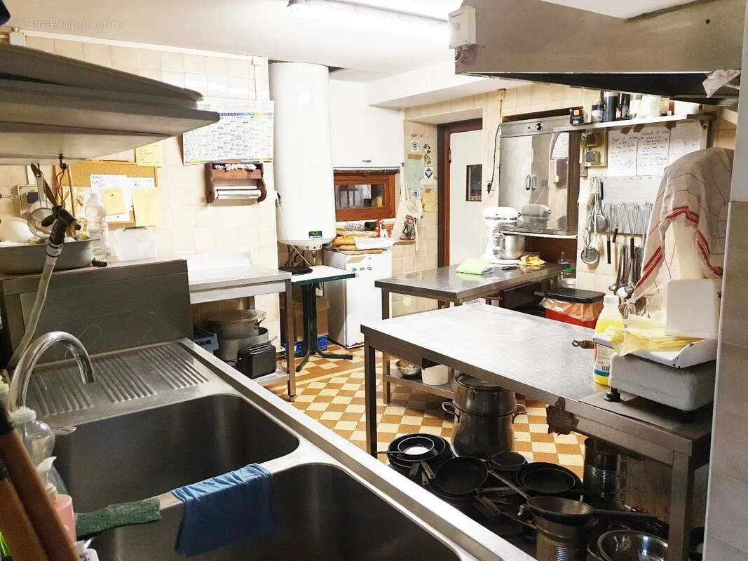 Restaurant avec deux appartements - photo 7