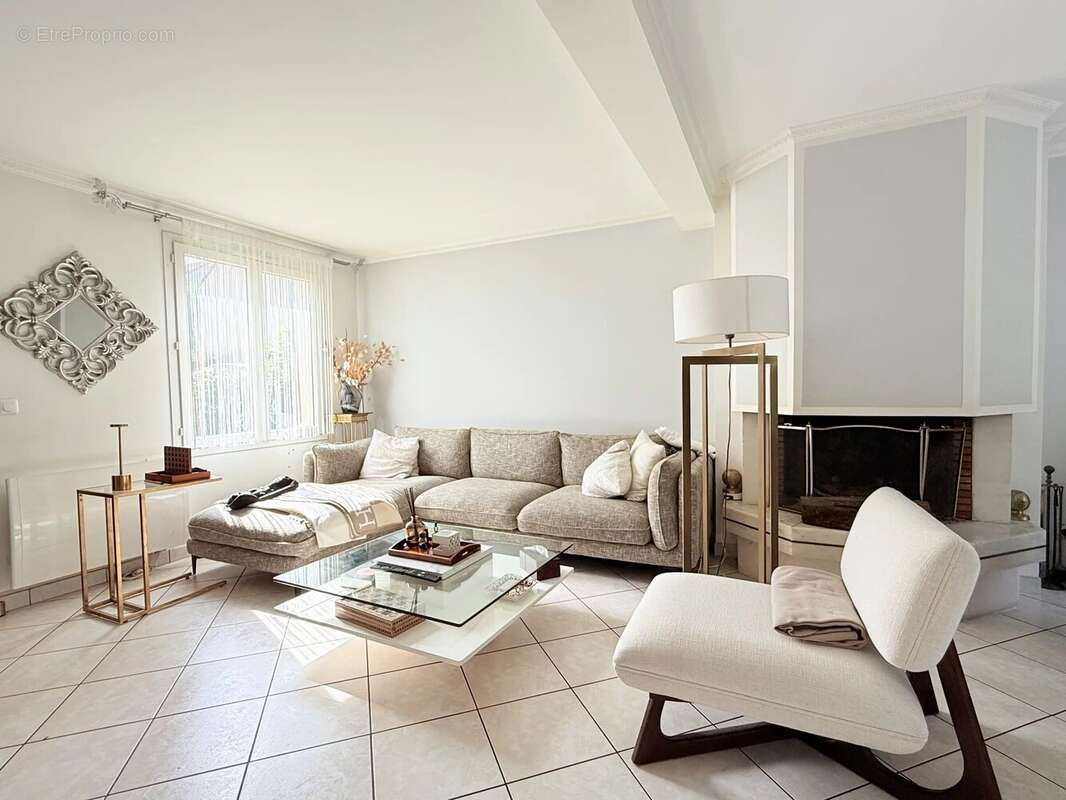 Maison à PANTIN