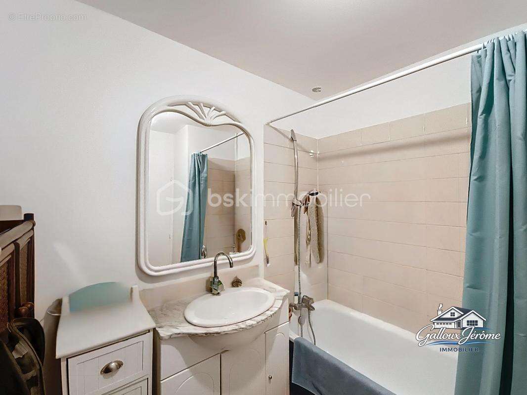 Maison à TREMBLAY-EN-FRANCE