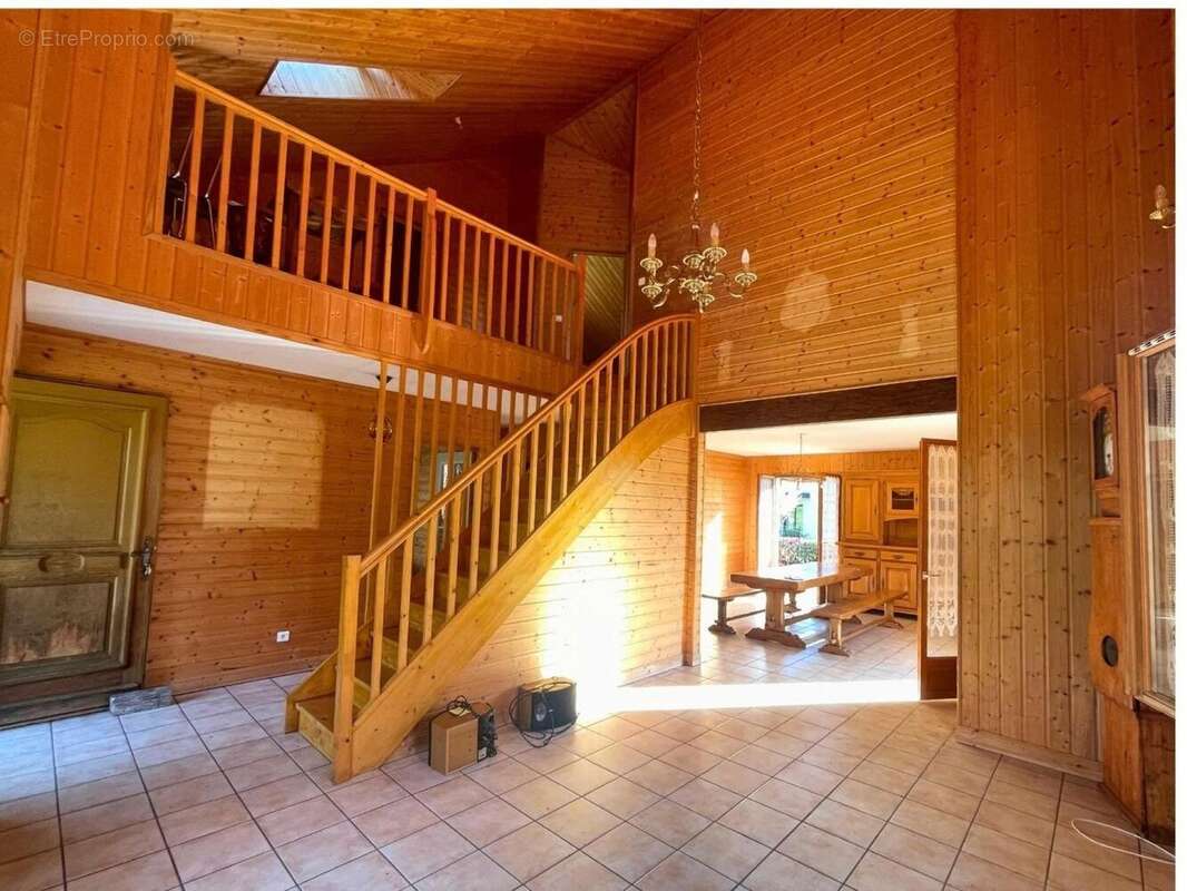 Maison 116 m² à Aydat  - photo 2