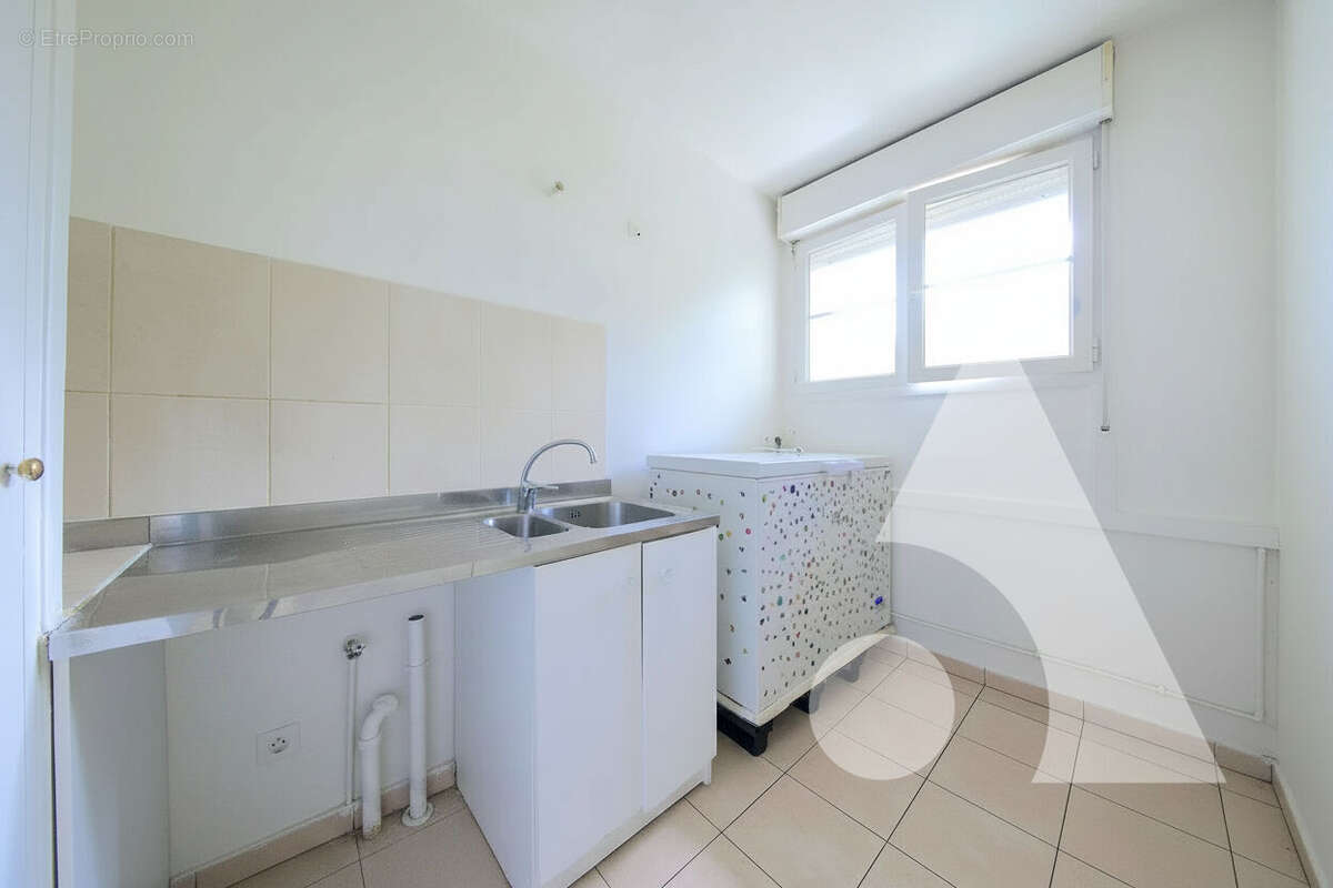 Appartement à CORBEIL-ESSONNES