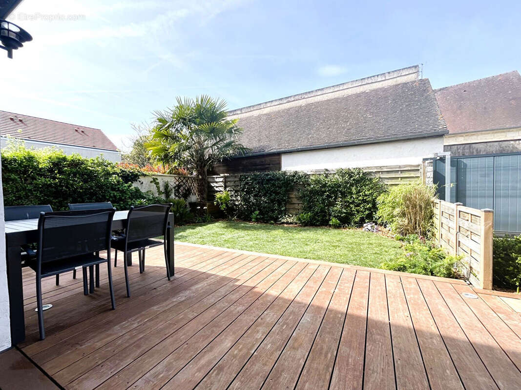 Maison à NEUILLY-EN-THELLE